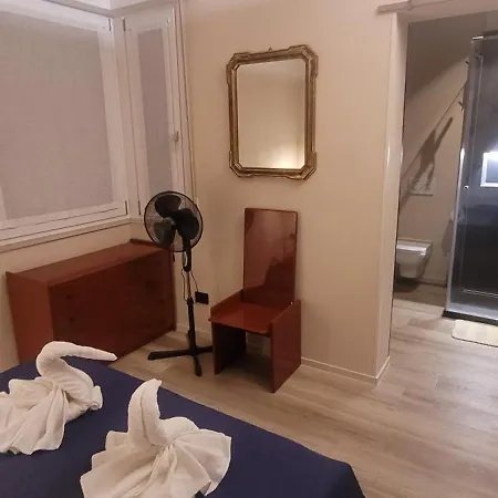 Casa Piero - View And Free Parking شقة