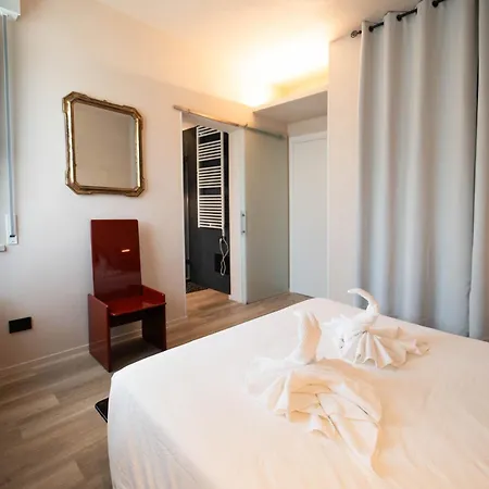 Casa Piero - Panoramic Terrace&parking Space Appartamento *