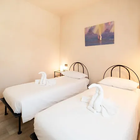 Casa Piero - Panoramic Terrace&parking Space Appartamento