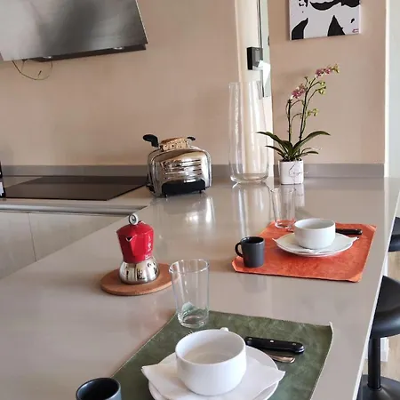 Casa Piero - Panoramic Terrace & Parking Space Διαμέρισμα *