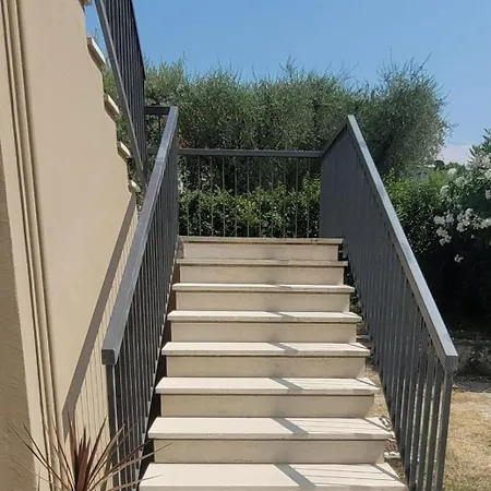 Διαμέρισμα Casa Piero - Panoramic Terrace & Parking Space Γκάρντα