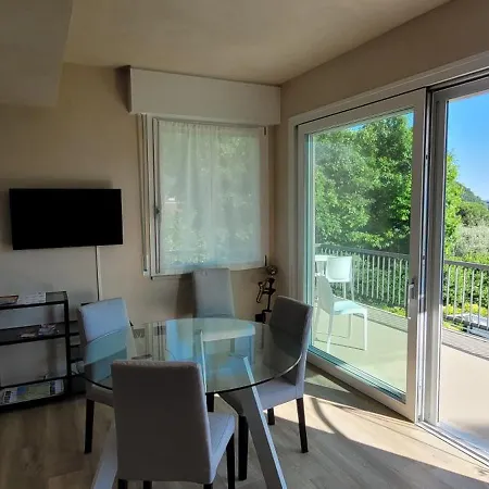 Casa Piero - Panoramic Terrace & Parking Space Γκάρντα